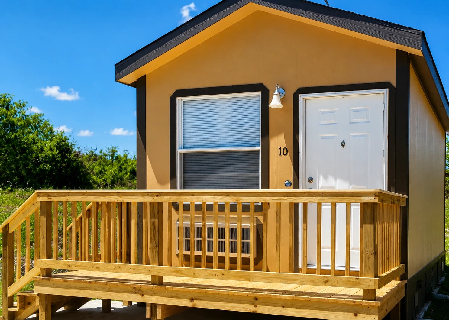 Real photo of a fully furnished luxury cottage at Alsatian RV Resort